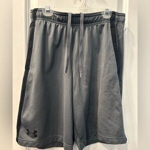 Under Armour Men's Gray Athletic Shorts